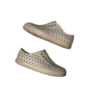 🩴 Native Kids Shoes size C9